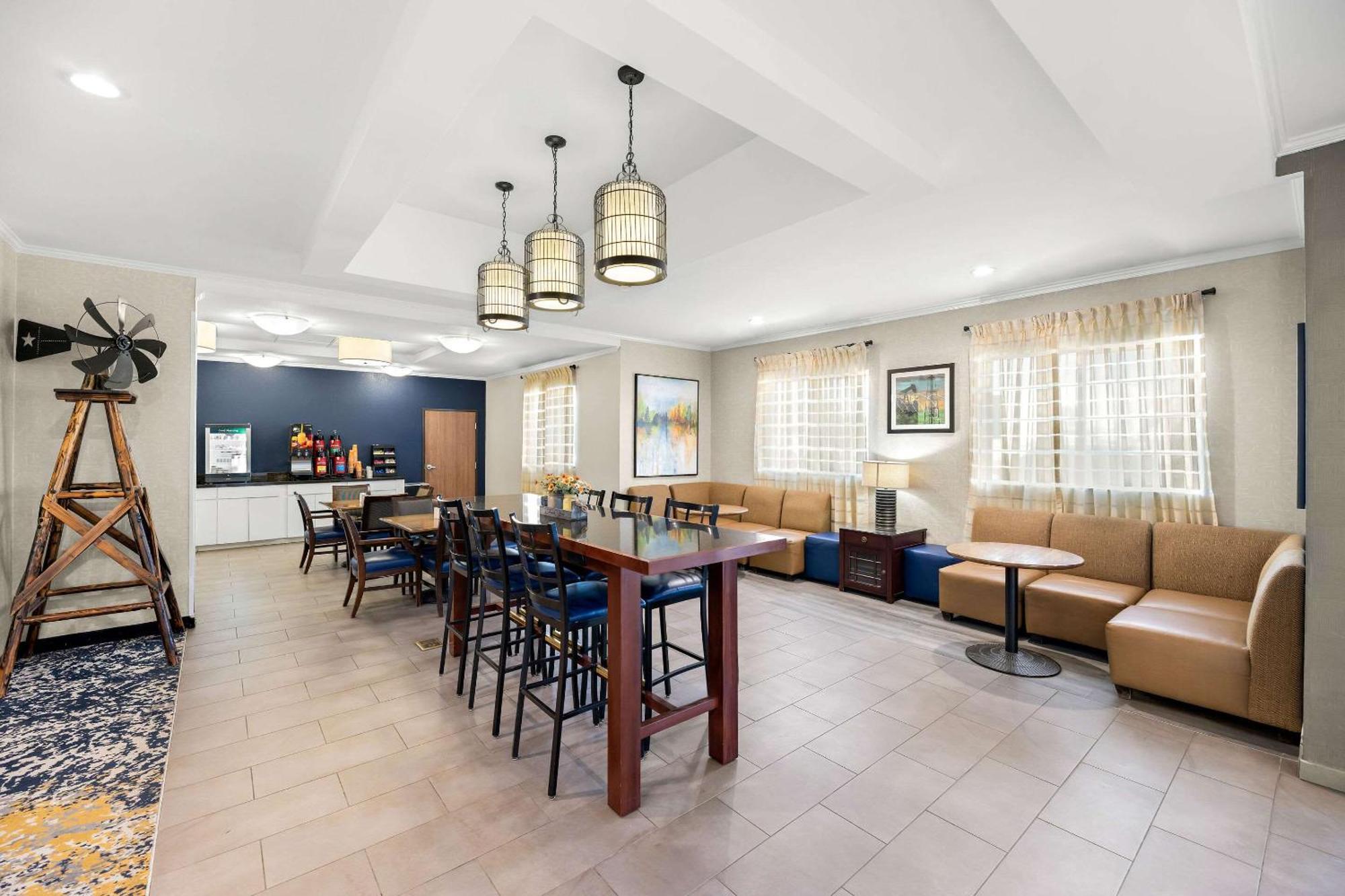 Quality Inn & Suites Big Spring Buitenkant foto