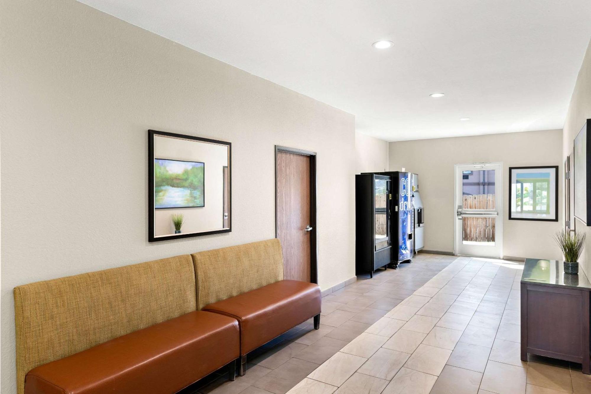 Quality Inn & Suites Big Spring Buitenkant foto