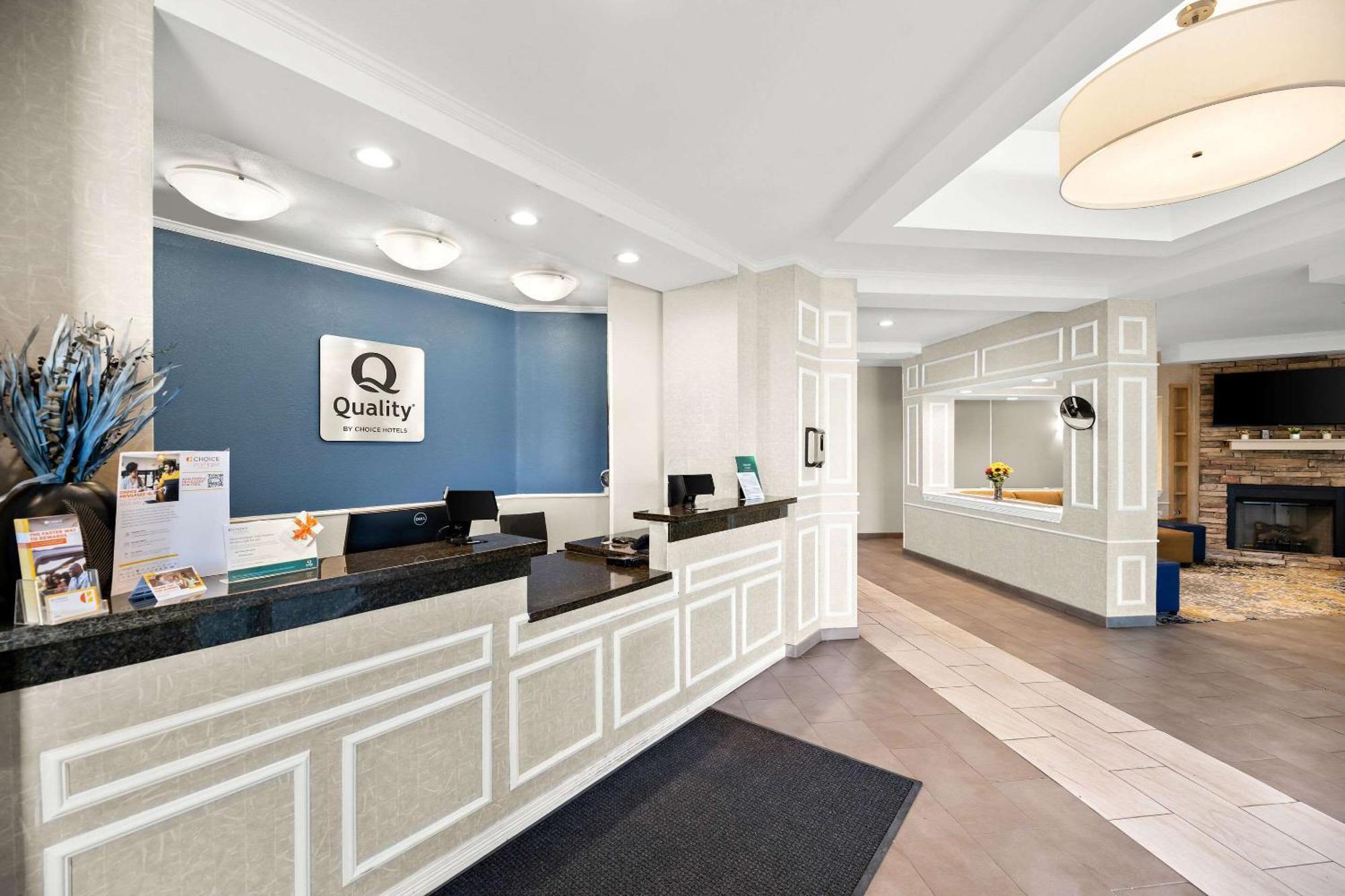 Quality Inn & Suites Big Spring Buitenkant foto