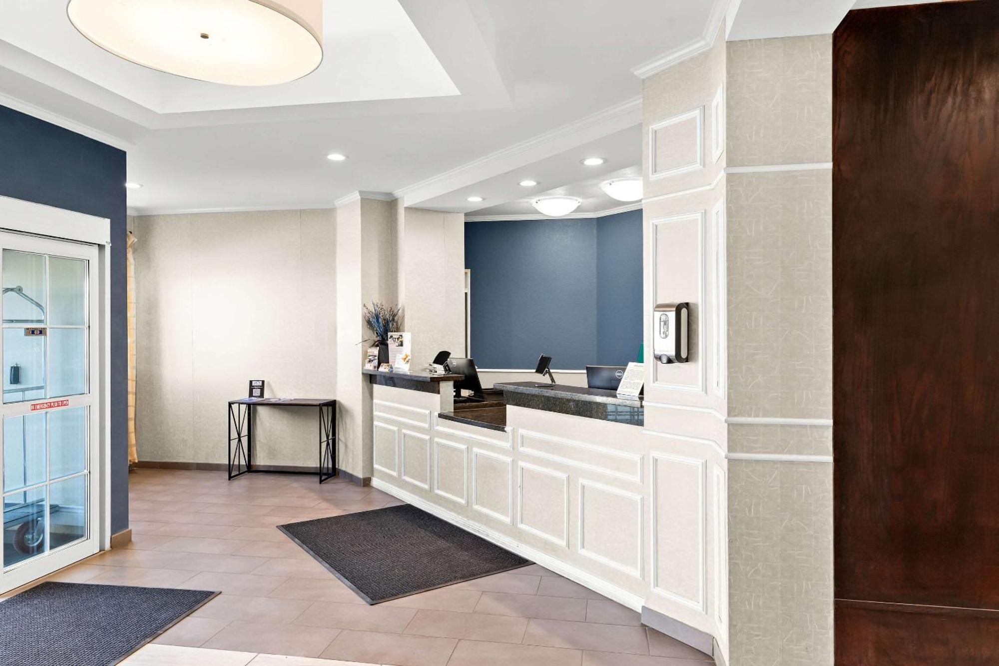 Quality Inn & Suites Big Spring Buitenkant foto