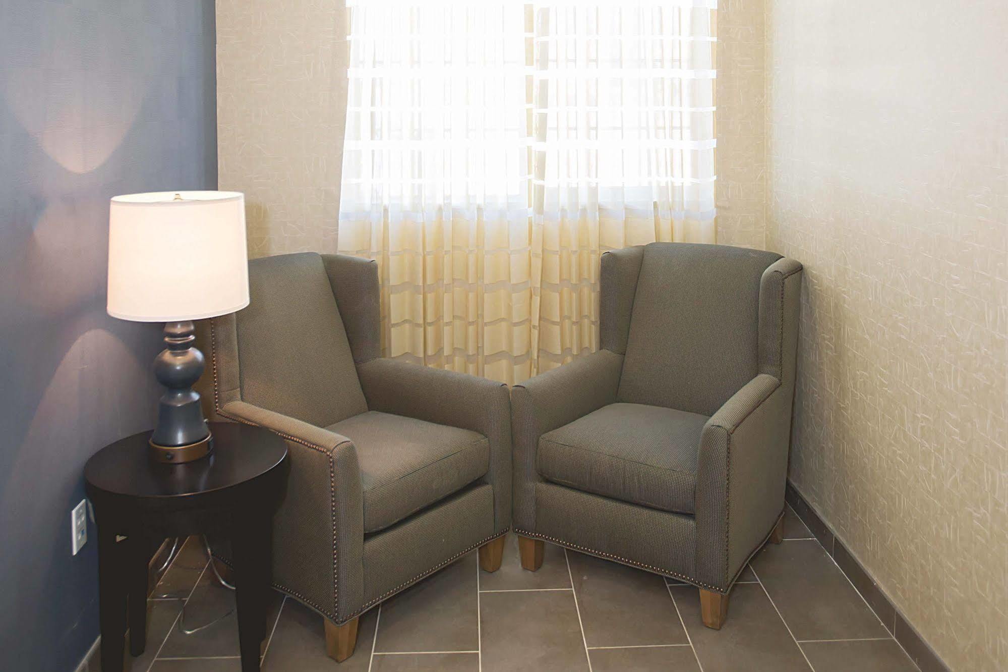 Quality Inn & Suites Big Spring Buitenkant foto